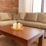Cozy Lair Apartments Lejlighed