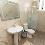 Lejlighed Cozy Lair Apartments Sarandë