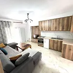 Διαμέρισμα Cozy Lair Apartments